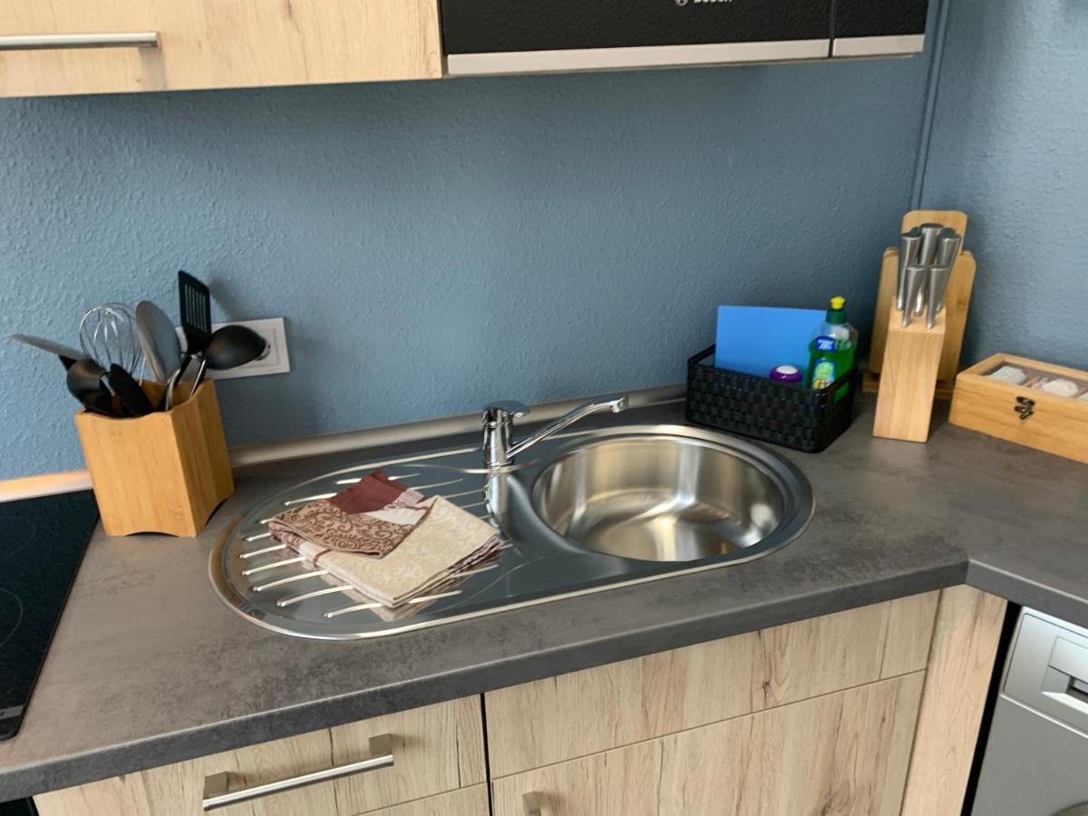 Exklusive Stadtwohnung Am Elbradweg: Best-Preis-Fewo Rathausblick 1 Fuer Max. 3 Pers. Inkl. Wlan, Prime Video & Self Check-In Wittenberge Buitenkant foto